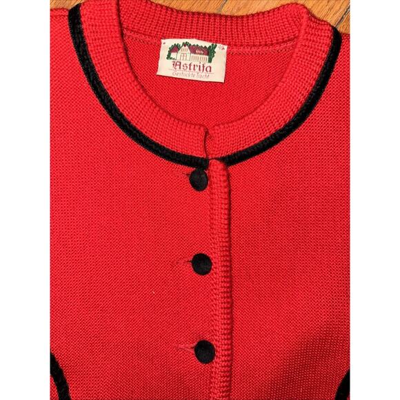 ASTRIFA Vintage Wool Sweater Gestrickte Tracht Germany Bow Red Black Holiday 40 - Picture 6 of 8